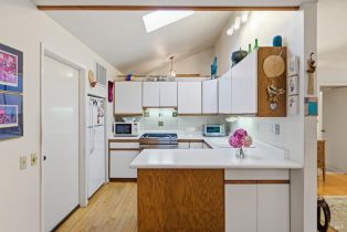 Single Family Residence,  Mission drive, Sonoma, CA 95476 - 14