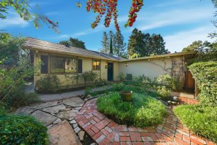 Single Family Residence,  Mission drive, Sonoma, CA 95476 - 2