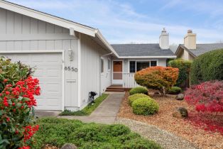 Single Family Residence,  Meadowridge drive, Santa Rosa, CA 95409 - 3