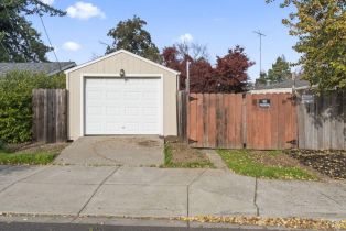Single Family Residence,  Hemlock street, Napa, CA 94559 - 23