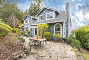 Single Family Residence,  Clement court, Napa, CA 94558 - 2