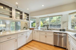 Single Family Residence,  Clement court, Napa, CA 94558 - 5