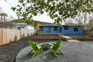 Single Family Residence,  Banks avenue, Napa, CA 94559 - 9