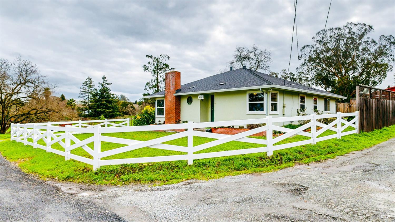 Single Family Residence, Cleveland avenue, Petaluma, CA 94952 - 1