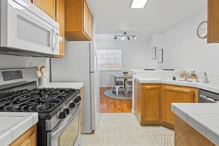 Condominium,  Zinfandel drive, Petaluma, CA 94954 - 14