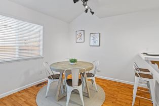 Condominium,  Zinfandel drive, Petaluma, CA 94954 - 9