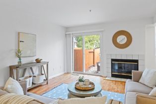 Condominium,  Zinfandel drive, Petaluma, CA 94954 - 6