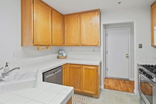 Condominium,  Zinfandel drive, Petaluma, CA 94954 - 11