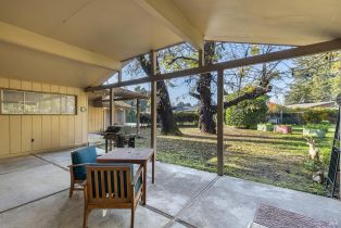 Single Family Residence, Bailhache avenue, Healdsburg, CA 95448 - 5