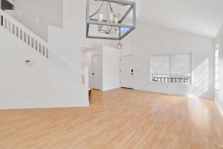 Single Family Residence,  Wooded Glen court, Windsor, CA 95492 - 5