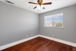 Single Family Residence,  Wooded Glen court, Windsor, CA 95492 - 23