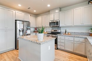 Single Family Residence,  Cecilia drive, Santa Rosa, CA 95401 - 3