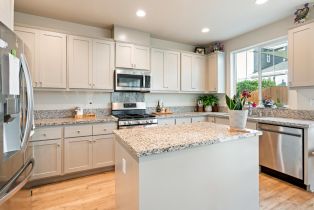 Single Family Residence,  Cecilia drive, Santa Rosa, CA 95401 - 2