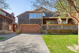 Townhouse, 9239 Lakewood Dr, CA  , CA 95492