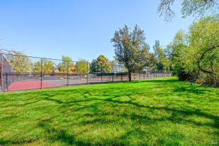 Townhouse,  Lakewood drive, Windsor, CA 95492 - 40