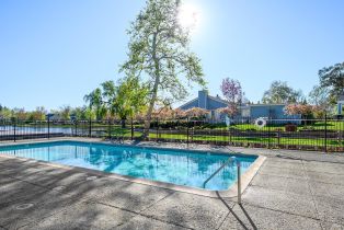 Townhouse,  Lakewood drive, Windsor, CA 95492 - 7