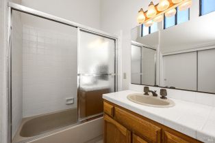 Townhouse,  Lakewood drive, Windsor, CA 95492 - 33