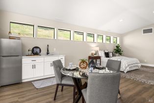 Single Family Residence,  Burgundy road, Healdsburg, CA 95448 - 31