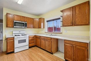 Single Family Residence, Cleveland avenue, Santa Rosa, CA 95401 - 5