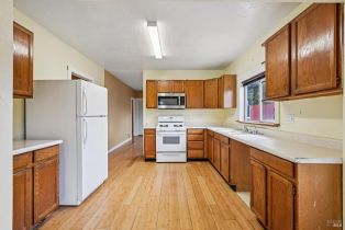 Single Family Residence, Cleveland avenue, Santa Rosa, CA 95401 - 4