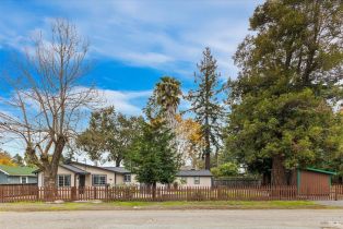 Single Family Residence, Carrington street, Santa Rosa, CA 95407 - 2