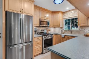 Single Family Residence, Holly Oak way, Santa Rosa, CA 95404 - 27