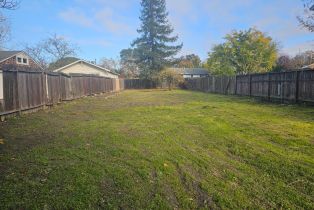 Land, 944 Temple Ave, Santa Rosa, CA  Santa Rosa, CA 95404