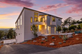 Residential Income,  Knollwood court, Santa Rosa, CA 95403 - 2