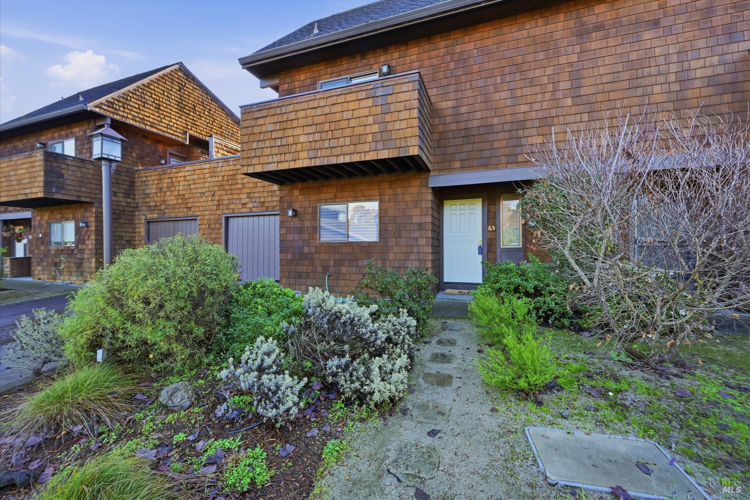 Townhouse, Freedom lane, Petaluma, CA 94952 - 1