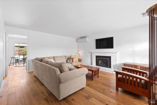 Single Family Residence, Oak circle, Healdsburg, CA 95448 - 4