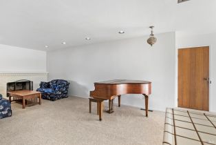 Single Family Residence,  Oakhurst place, Santa Rosa, CA 95409 - 9