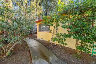 Single Family Residence,  Oakhurst place, Santa Rosa, CA 95409 - 40