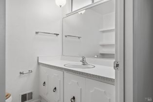 Single Family Residence,  Oakhurst place, Santa Rosa, CA 95409 - 23