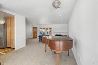 Single Family Residence,  Oakhurst place, Santa Rosa, CA 95409 - 8