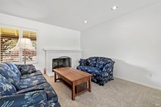 Single Family Residence,  Oakhurst place, Santa Rosa, CA 95409 - 6