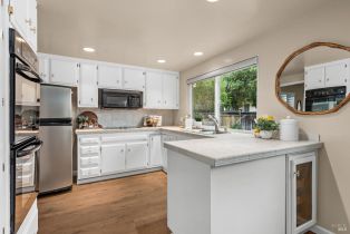 Single Family Residence,  Oak Trail court, Santa Rosa, CA 95409 - 13