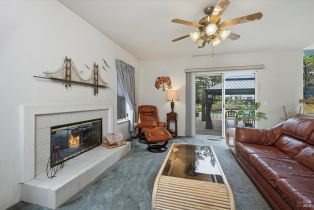 Single Family Residence,  Blazing Star court, Windsor, CA 95492 - 17