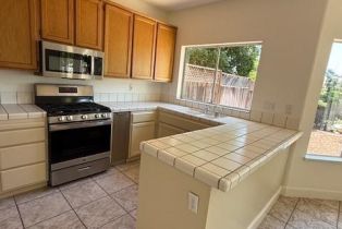 Single Family Residence, Rainier circle, Petaluma, CA 94954 - 12