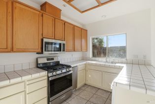 Single Family Residence, Rainier circle, Petaluma, CA 94954 - 9