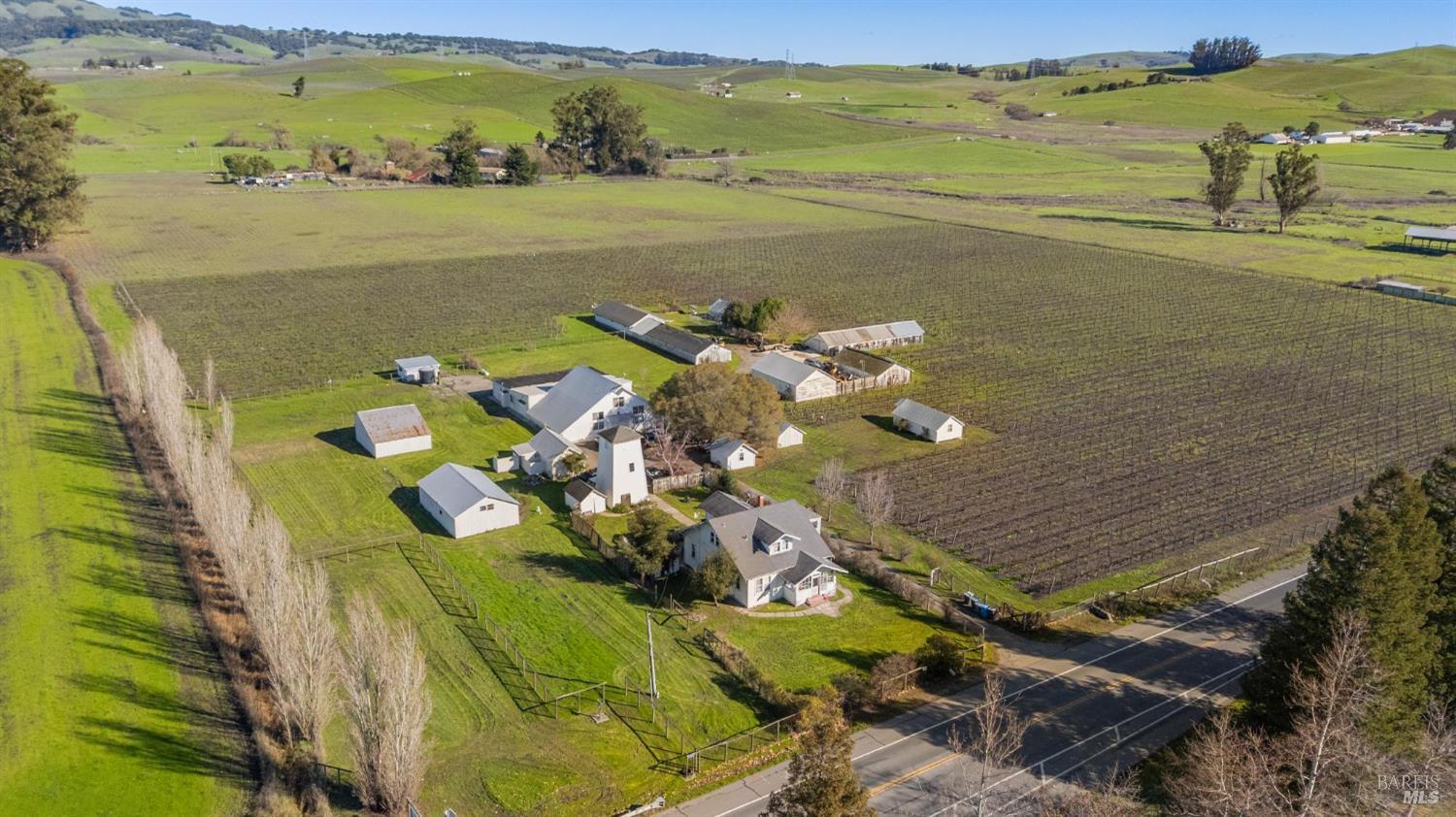 Single Family Residence, Lakeville highway, Petaluma, CA 94954 - 1