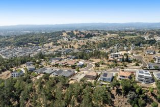 Single Family Residence,  Crown Hill drive, Santa Rosa, CA 95404 - 82