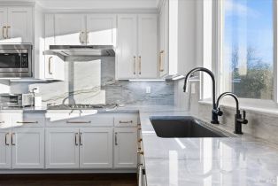 Single Family Residence,  Sailing Hawk avenue, Santa Rosa, CA 95409 - 5