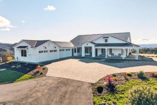 Single Family Residence, 9110 Chalk Hill Rd, Healdsburg, CA  Healdsburg, CA 95448