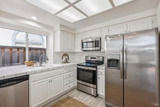 Single Family Residence, Flametree circle, Windsor, CA 95492 - 13