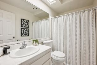 Single Family Residence, Flametree circle, Windsor, CA 95492 - 33