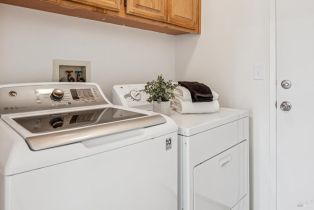 Single Family Residence, Flametree circle, Windsor, CA 95492 - 36