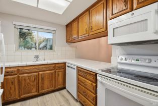 Condominium, Shady Oak drive, Santa Rosa, CA 95404 - 7