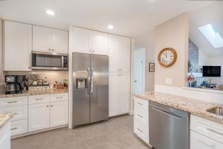 Single Family Residence,  Singing Brook circle, Santa Rosa, CA 95409 - 14