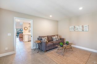 Single Family Residence,  Singing Brook circle, Santa Rosa, CA 95409 - 19