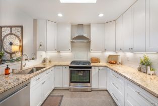 Single Family Residence,  Singing Brook circle, Santa Rosa, CA 95409 - 15